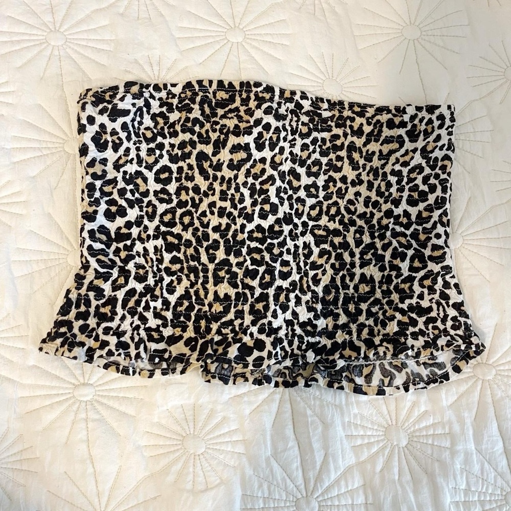 Leopard print bandeau top with ruffle trim - black and tan